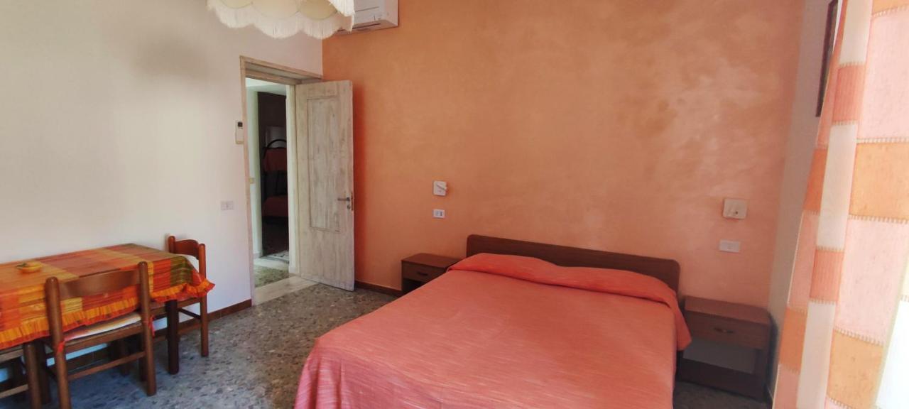 Chiaia Apartments Ponza Exterior photo
